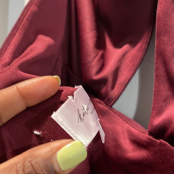 NWOT Katie May Petra Gown in Sangria - Picture 7 of 10